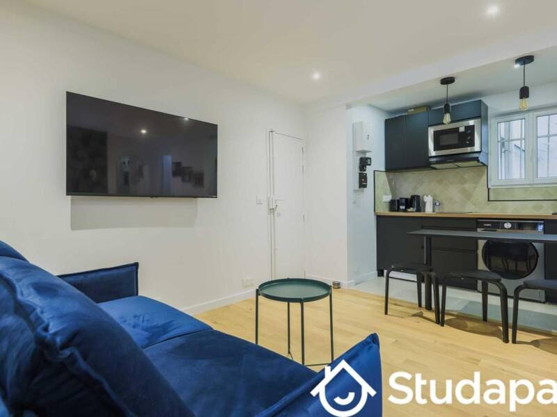 Maison à louer, 24m², PARIS 18E