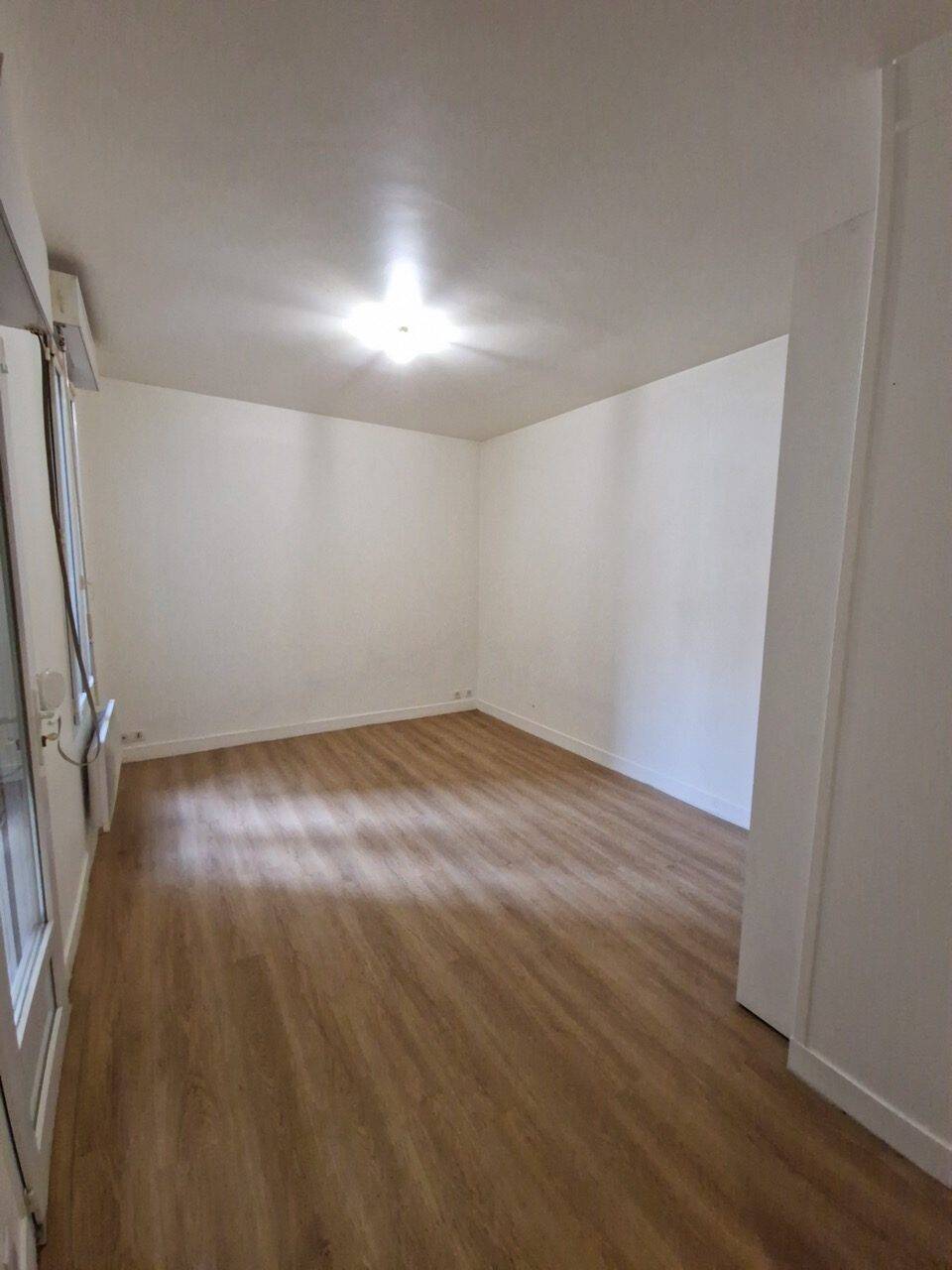 Maison à louer, 21m², ASNIERES SUR SEINE