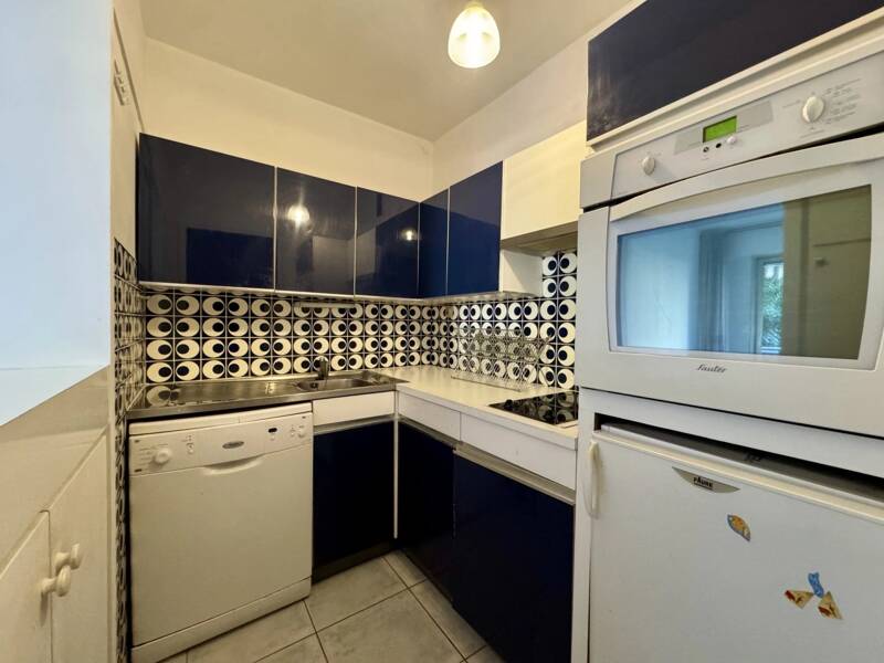 Maison à louer, 34m², MARSEILLE 8E