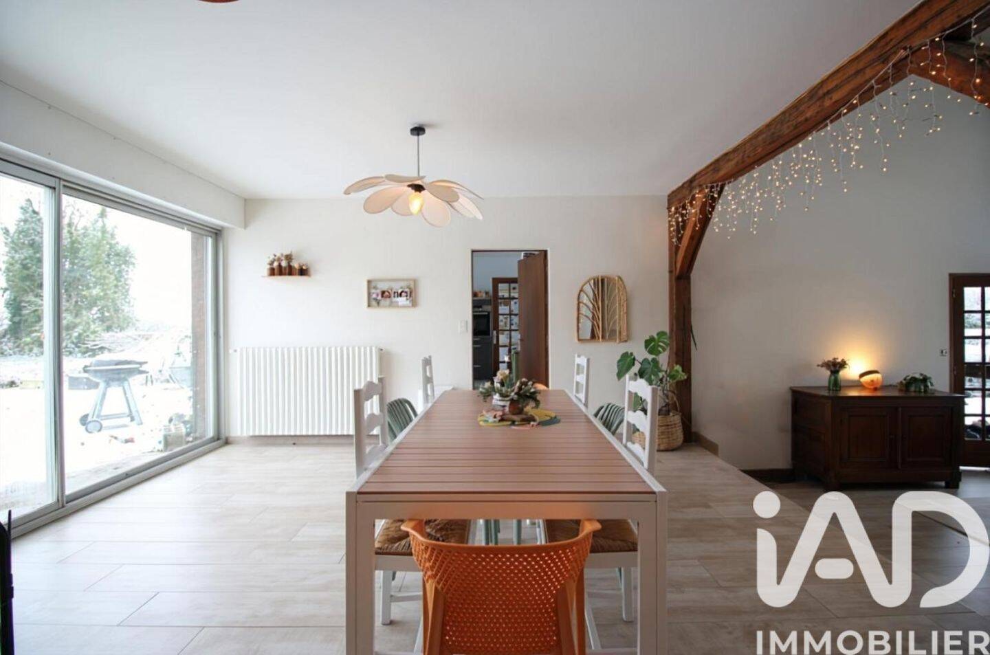 Maison à vendre, 215m², FERE CHAMPENOISE