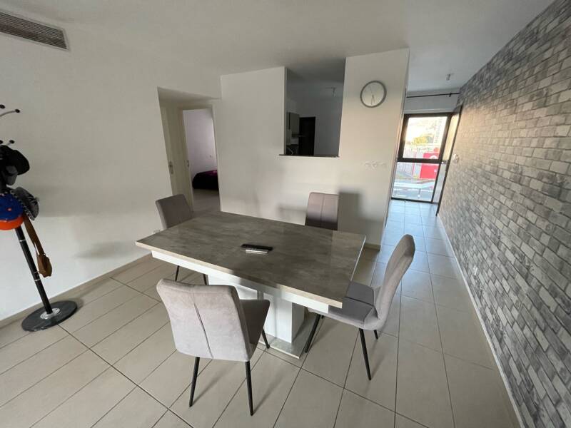 Maison à louer, 72m², MARSEILLE 8E