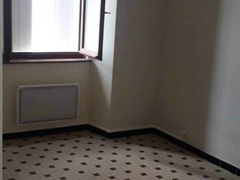 Maison à louer, 50m², LARGENTIERE