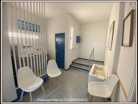 Local d'activités à vendre 77 000 € 42 m² d'espace de stockage Centre-Marcadieu-Marne Tarbes 65000