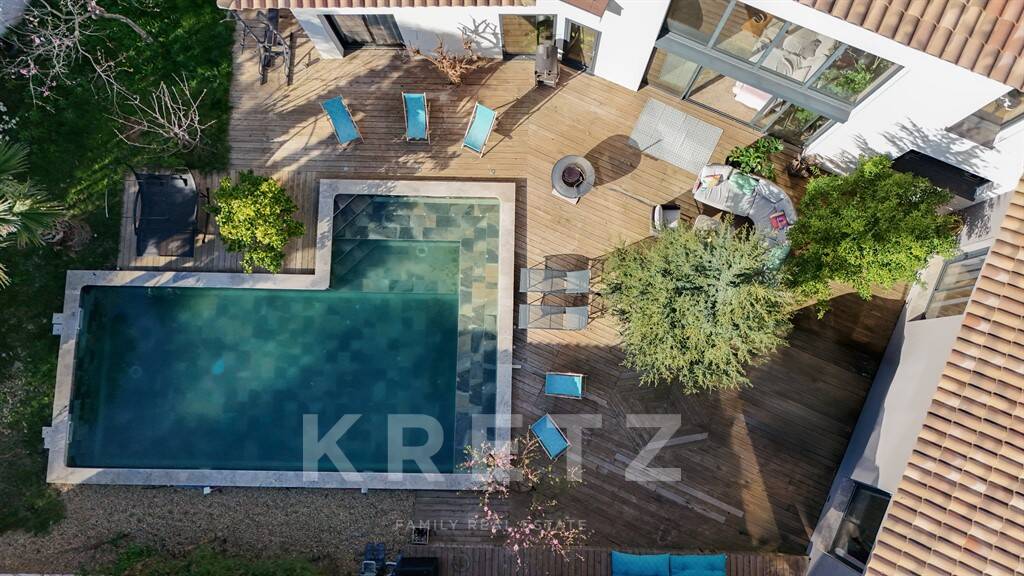Maison à vendre, 370m², BEZIERS