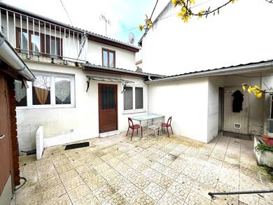 Maison à vendre 236 000 € 4 pièces 2 chambres 61 m² 80 m² de terrain Langevin Noisy le Sec 93130
