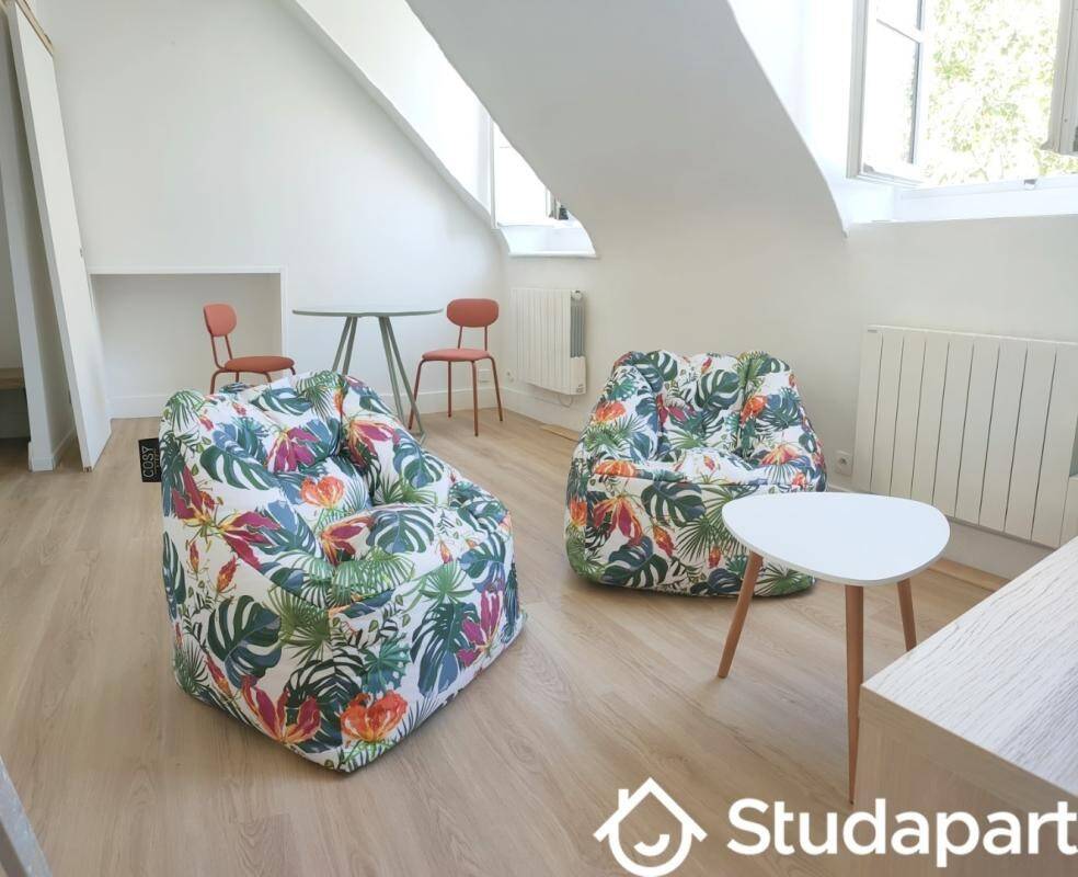 Maison à louer, 27m², VERSAILLES