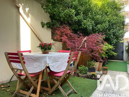 Maison à vendre 464 000 € 4 pièces 2 chambres 80 m² 100 m² de terrain Verdun Viroflay 78220