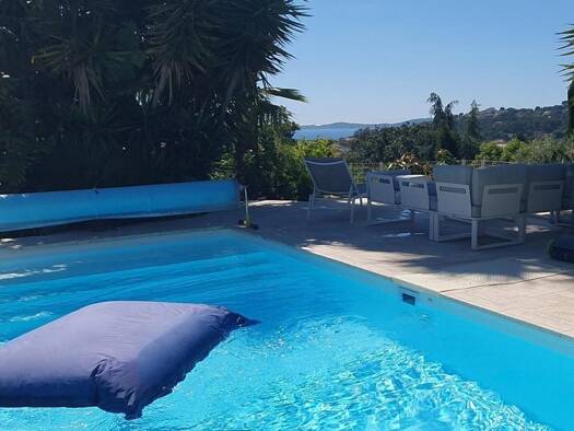 Maison à vendre 800 000 € 6 pièces 4 chambres 130 m² 402 m² de terrain Hauteurs de Carqueiranne Carqueiranne 83320