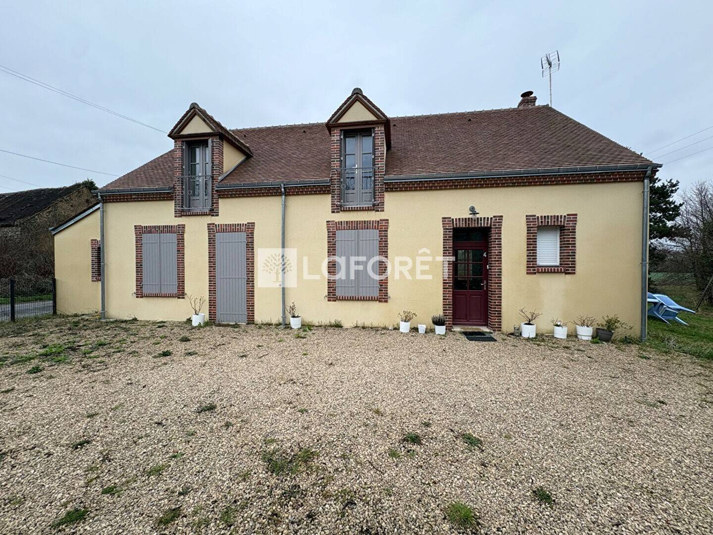 Maison à vendre, 178m², LA SELLE SUR LE BIED