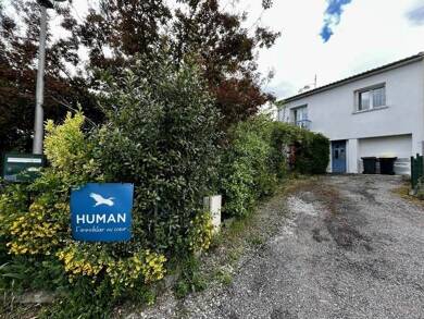 Maison à vendre 138 320 € 4 pièces 3 chambres 94 m² 284 m² de terrain Zones d'Activités Soyaux 16800