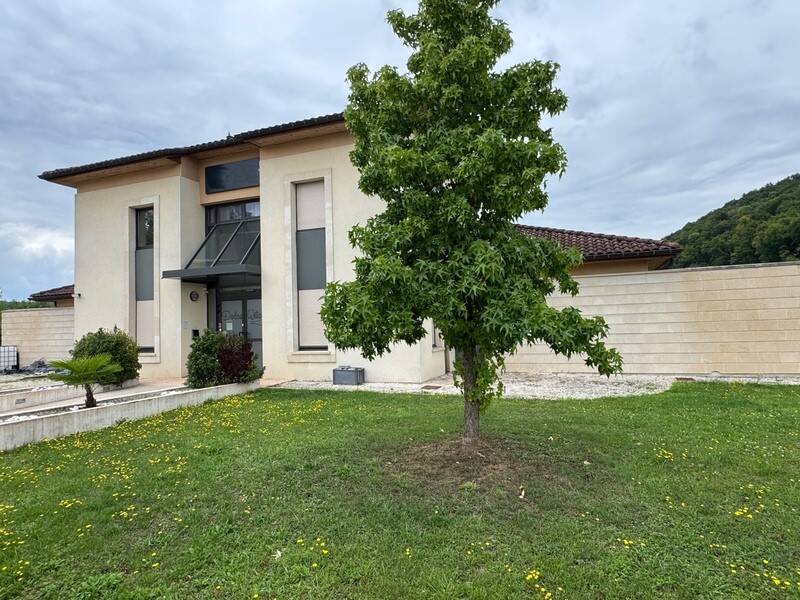 Maison à vendre, 300m², SAINT DIZIER