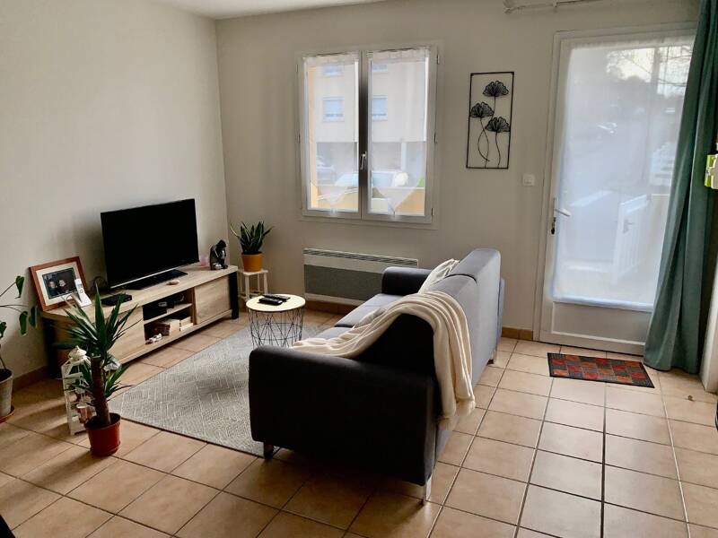 Maison à louer, 70m², SAINT YRIEIX SUR CHARENTE