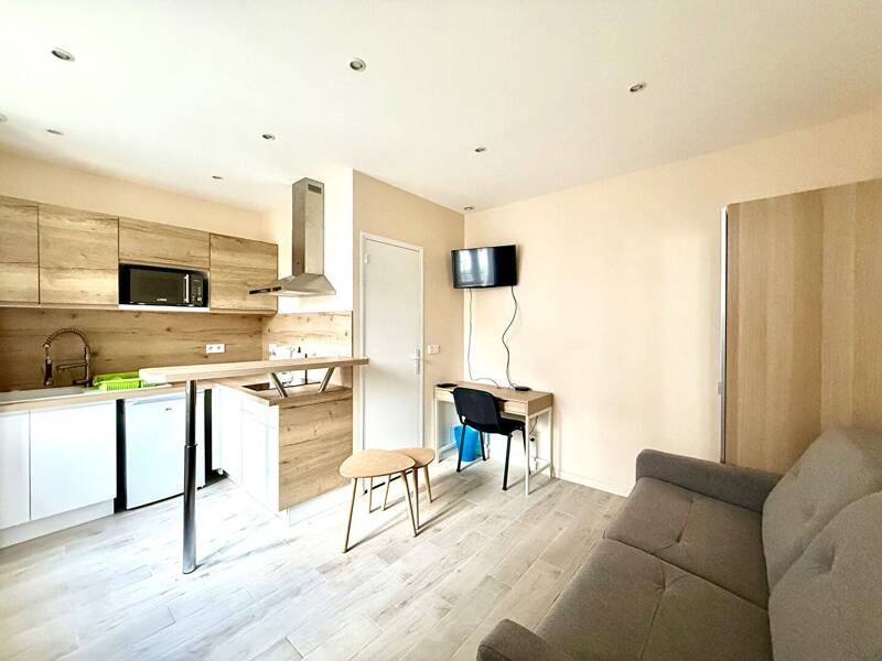 Maison à louer, 17m², IVRY SUR SEINE