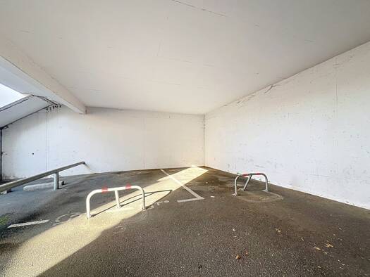 Parking à vendre 14 000 € 18,9 m² Jassans-Riottier 01480