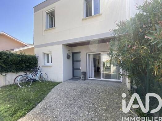 Maison de ville à vendre 594 000 € 5 pièces 4 chambres 129 m² 210 m² de terrain Caudéran Bordeaux 33200