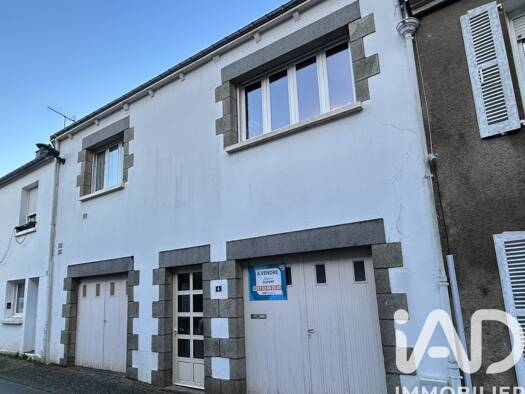 Maison de ville à vendre 249 000 € 5 pièces 4 chambres 100 m² 280 m² de terrain Urbain et Villages Nord Ploërmel 56800