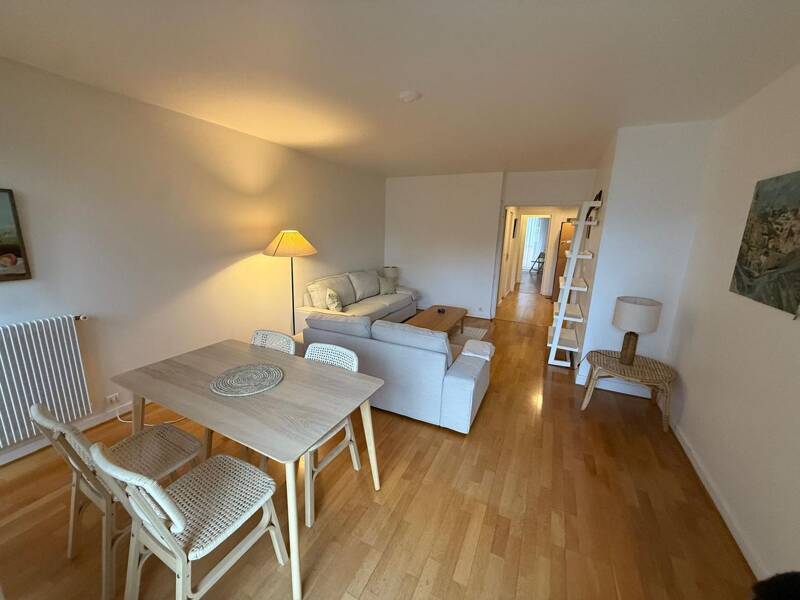 Maison à louer, 80m², PARIS 16E