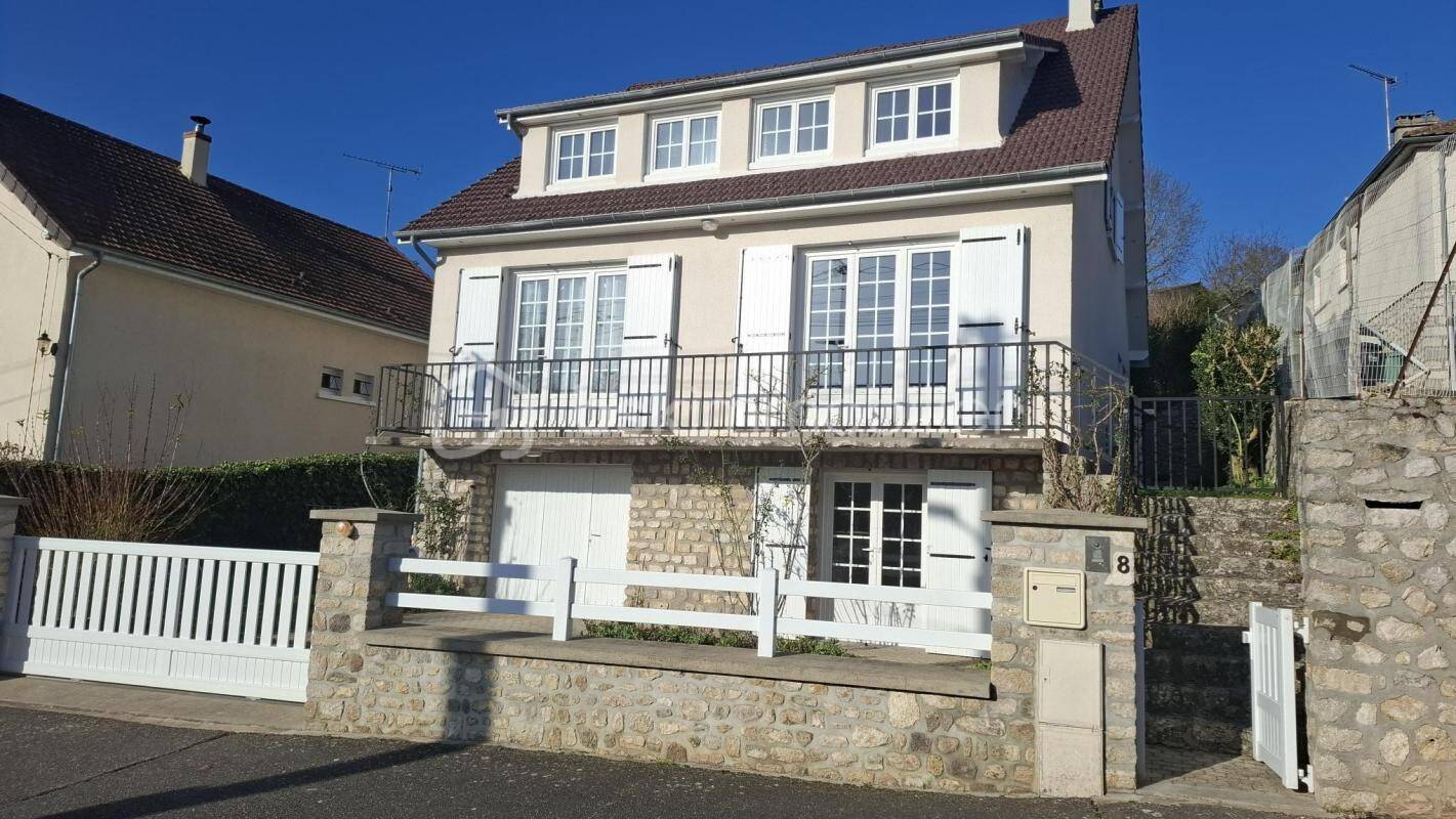 Maison à vendre, 193m², ESTOUCHES