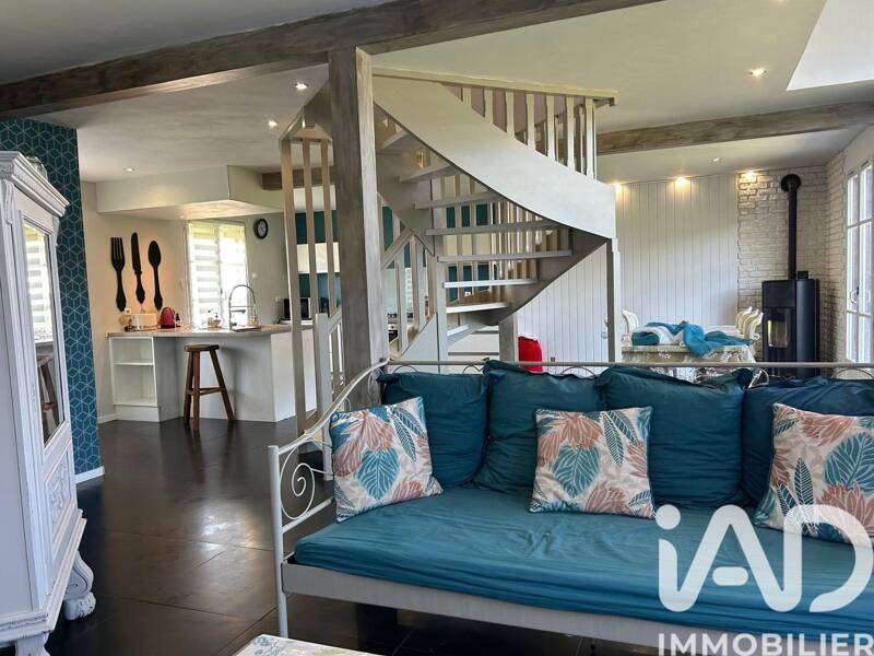 Maison à vendre, 144m², SAINT AMAND SUR FION
