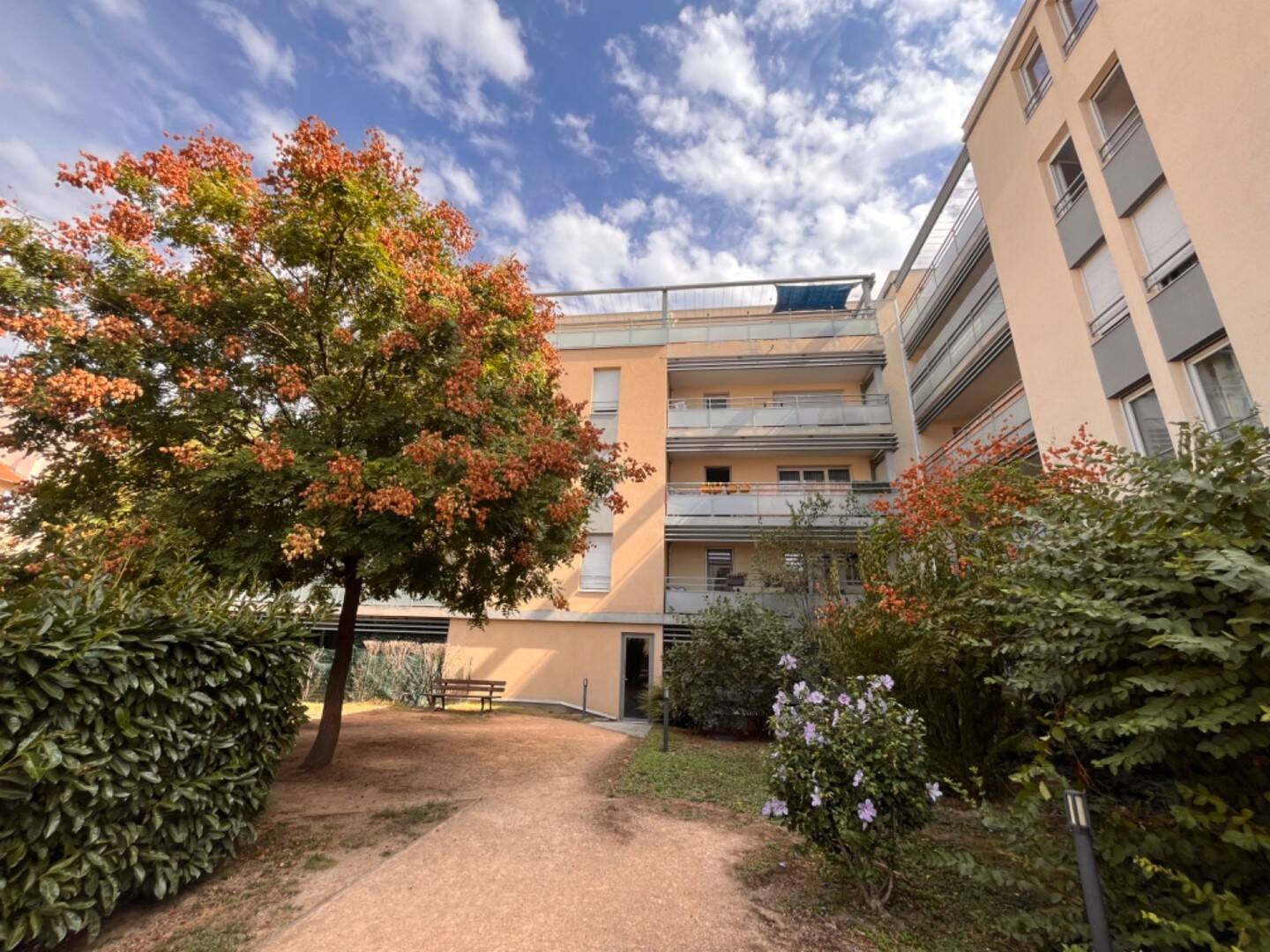 Maison à louer, 91m², TASSIN LA DEMI LUNE