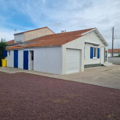 Maison à vendre 265 000 € 7 pièces 4 chambres 92,5 m² 589 m² de terrain La Faute-sur-Mer 85460