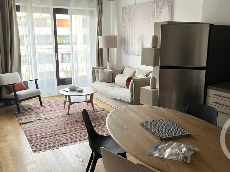 Maison à louer, 44m², PARIS 16E