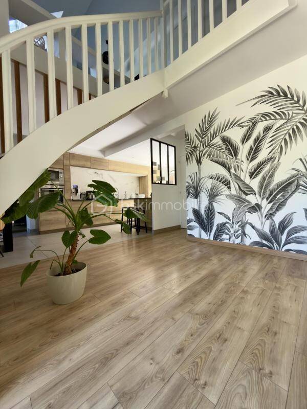 Maison à vendre, 150m², LA CHAPELLE DES MARAIS