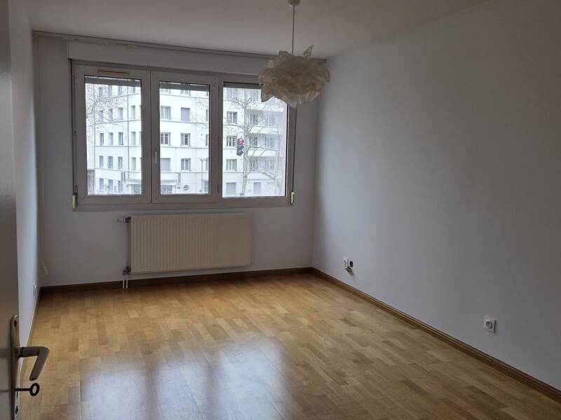 Maison à louer, 93m², LYON 8E