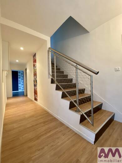 Maison à louer 1 198 € 4 pièces 3 chambres 105 m² 1 606 m² de terrain Ceyrat 63122