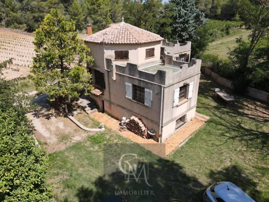 Maison de ville à vendre 577 500 € 5 pièces 4 chambres 120 m² 10 707 m² de terrain Pourcieux 83470