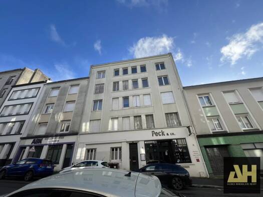 Appartement à louer 670 € 3 pièces 2 chambres 56,3 m² 1er étage Centre Brest 29200