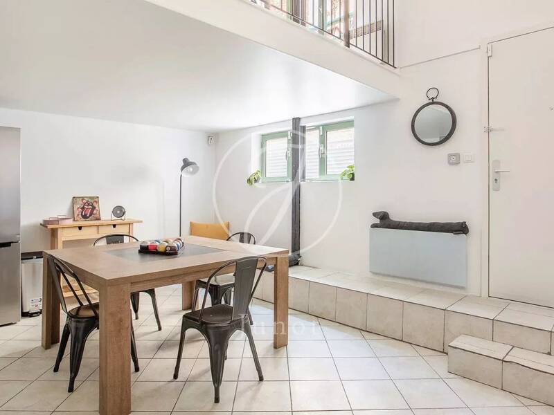 Maison à louer, 61m², PARIS 18E