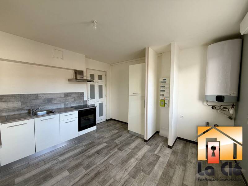 Maison à louer, 40m², BOE