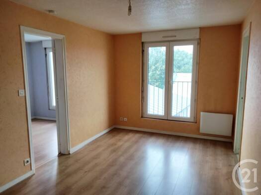 Appartement à louer 495 € 2 pièces 1 chambre 36 m² 2ème étage Theix 56450