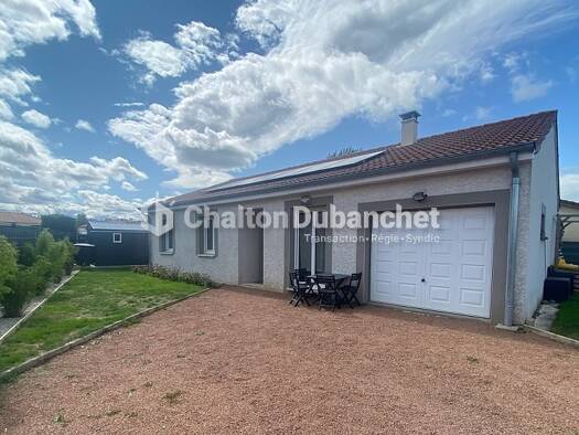 Maison de plain-pied à vendre 229 000 € 5 pièces 3 chambres 95 m² 607 m² de terrain Centre Ville Le Coteau 42120