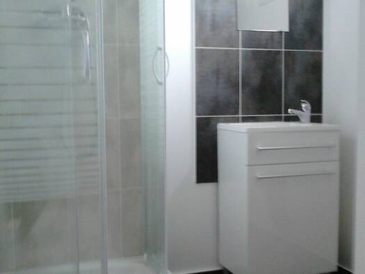 Appartement à louer 870 € 2 pièces 1 chambre 47 m² Les Perouses-Triangle d'Activité Ambérieu-en-Bugey 01500