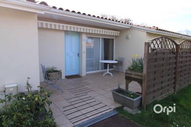 Maison à vendre 155 290 € 3 pièces 2 chambres 72,8 m² 16 397 m² de terrain Meursac 17120