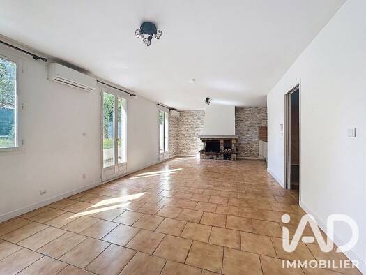 Maison à vendre 349 000 € 7 pièces 5 chambres 133 m² 636 m² de terrain Pringy 77310