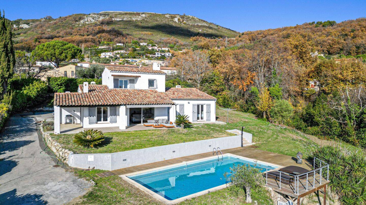 Maison à vendre, 132m², TOURRETTES SUR LOUP