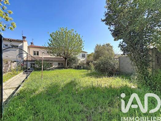 Maison de ville à vendre 139 000 € 7 pièces 4 chambres 101 m² 316 m² de terrain Flassian-route de Chalabre Limoux 11300