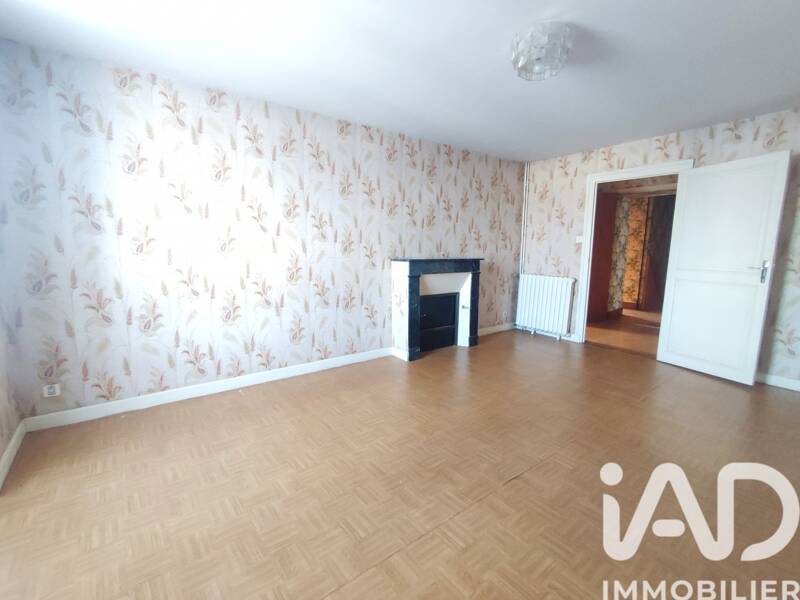 Maison à vendre, 204m², MONTRELAIS