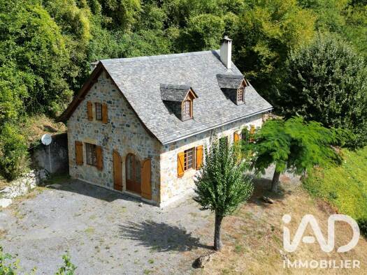 Maison à vendre 290 000 € 4 pièces 2 chambres 100 m² 2 830 m² de terrain Aydius 64490