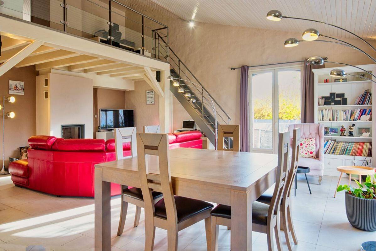 Maison à vendre, 168m², SAINT FIACRE SUR MAINE