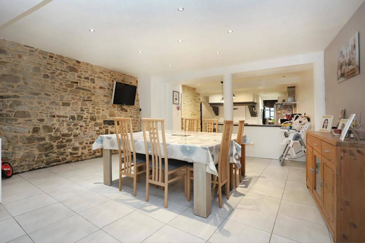 Maison à vendre, 324m², LA GUERCHE DE BRETAGNE