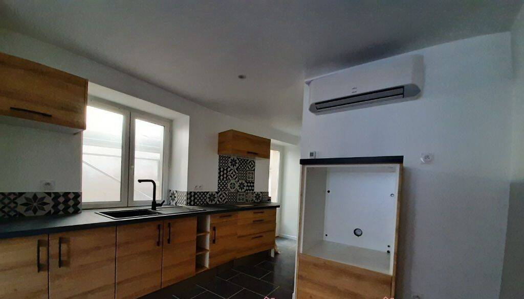 Maison à louer, 38m², AURIAC SUR VENDINELLE