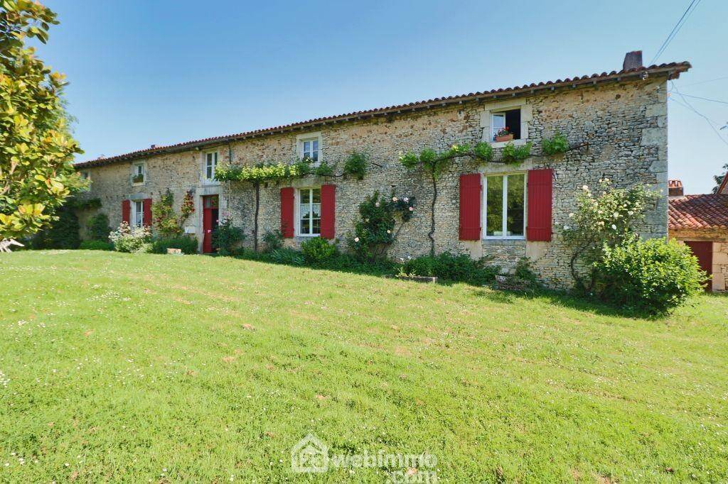 Maison à vendre, 295m², SOMMIERES DU CLAIN