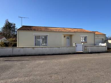 Maison à vendre 234 900 € 3 pièces 2 chambres 97 m² 467 m² de terrain Partie Est Campagne-Agglomeration Aizenay 85190