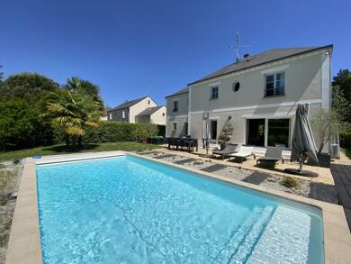 Maison à vendre 620 000 € 7 pièces 5 chambres 171 m² 843 m² de terrain Loire-Cd St Pryve St Mesmin 45750