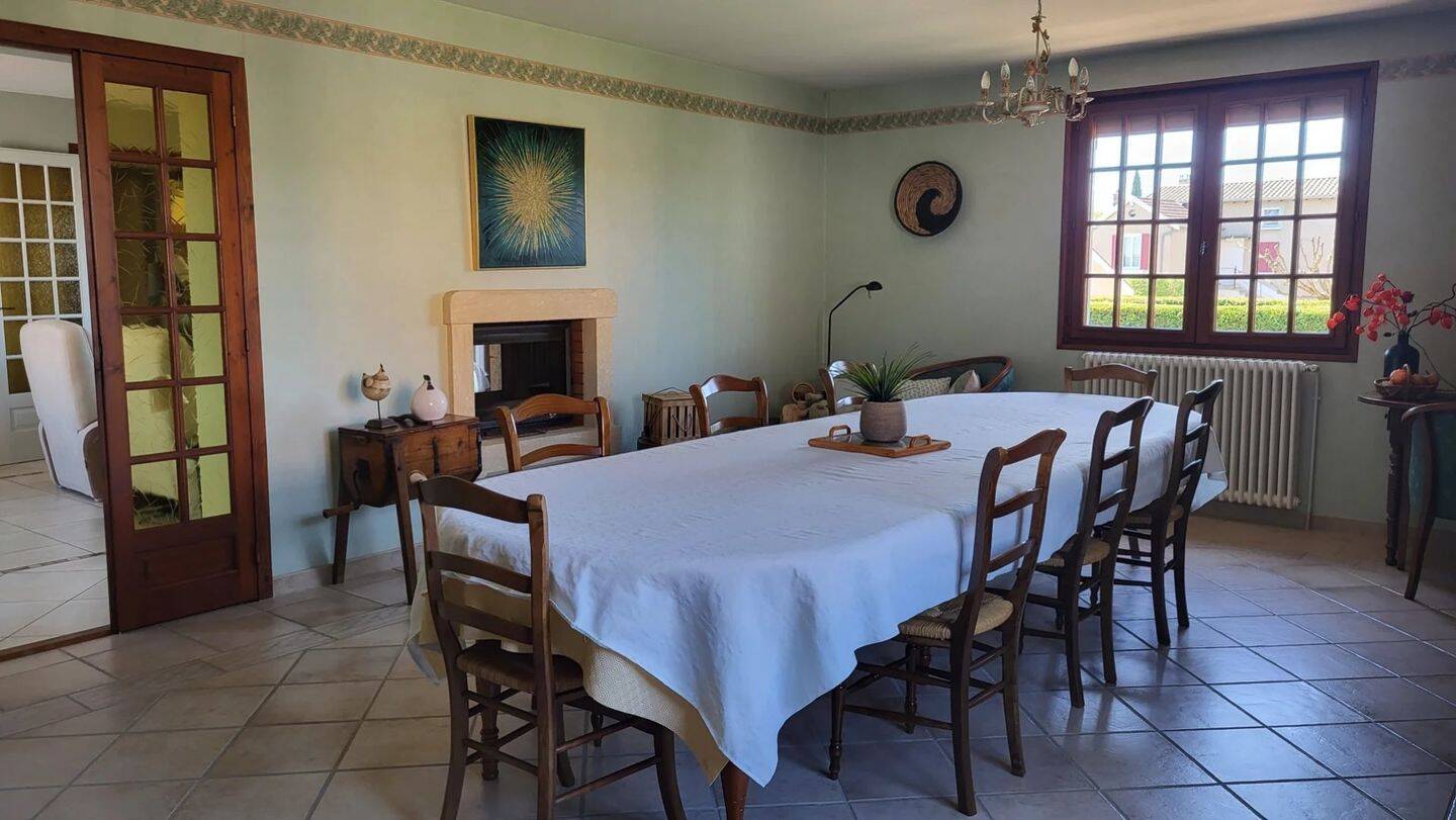 Maison à vendre, 130m², ROMANECHE THORINS