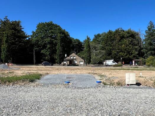 Terrain constructible viabilisé à vendre 95 000 € 290 m² de terrain Le Minihic-sur-Rance 35870